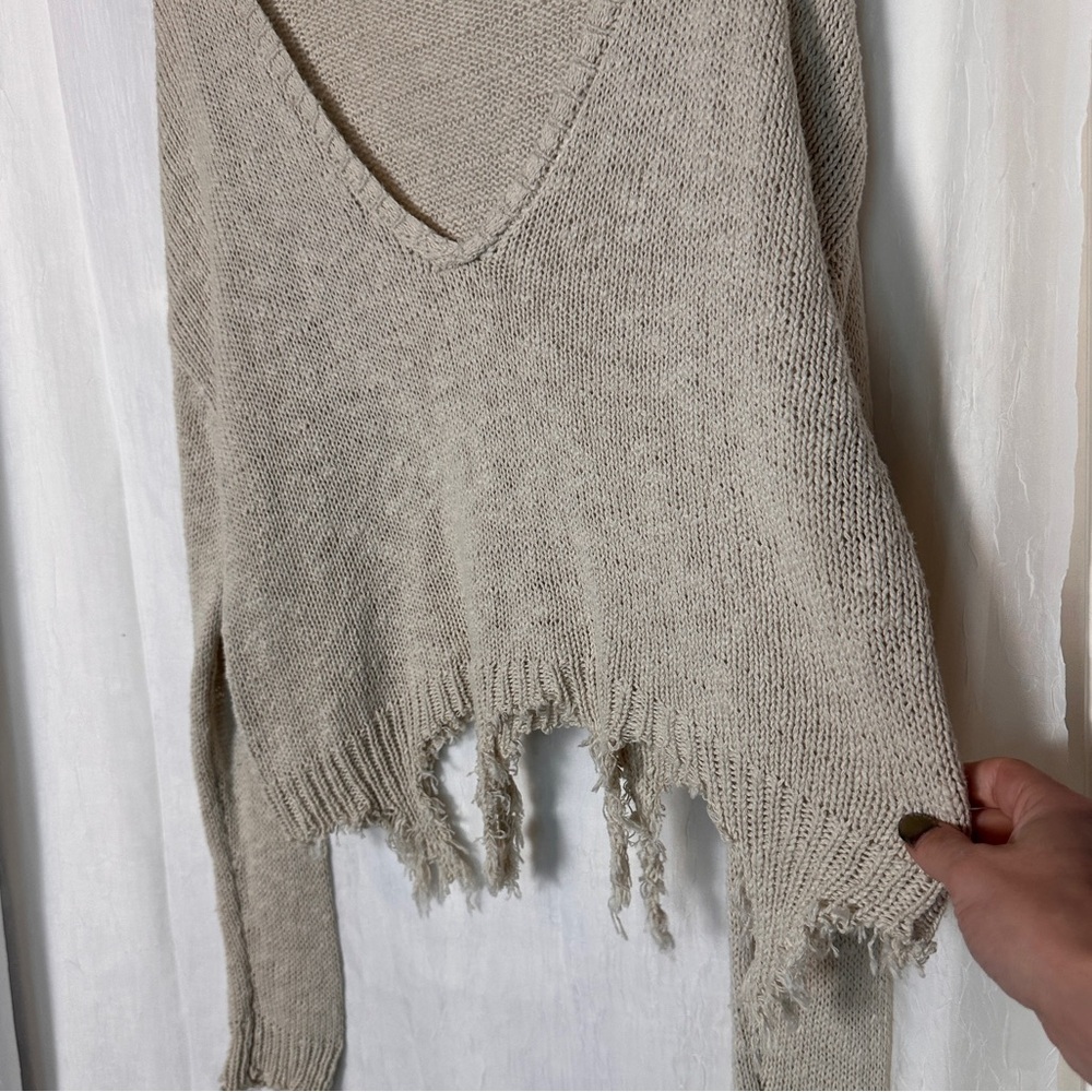 3/$20 💥 Blank Paige Oversized Relaxed Fit Sweater Distressed Cream Frayed Knit‎ - Picture 7 of 15